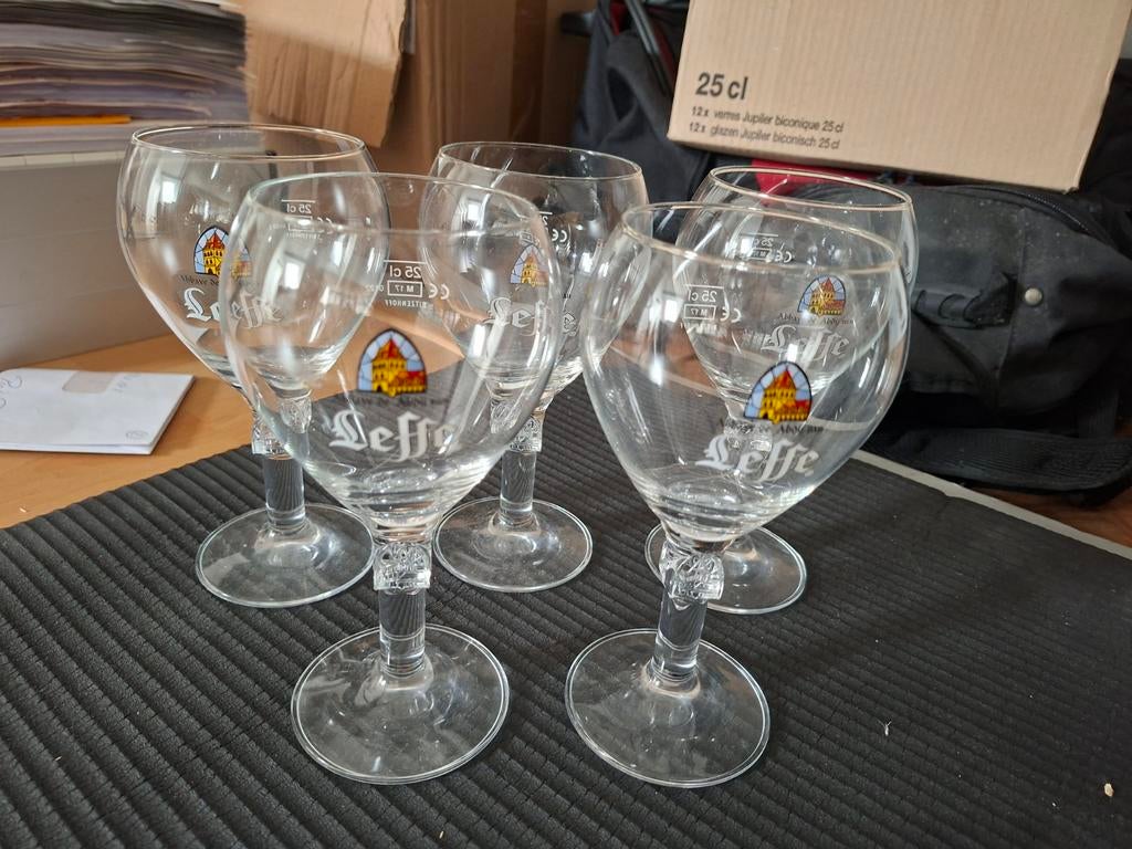 Set van 5 Leffe bierglazen - 25 cl, Verzamelen, Glas en Borrelglaasjes, Ophalen of Verzenden, Gebruikt