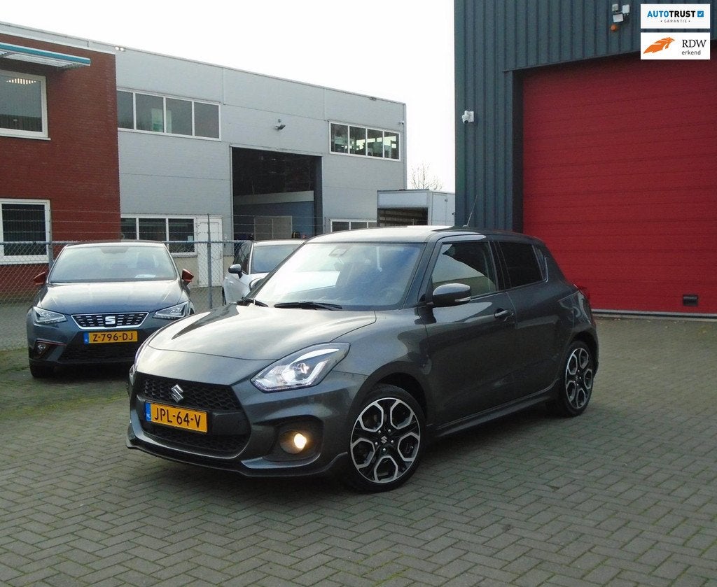 Suzuki SWIFT 1.4 Sport Smart Hybrid,Navi,A-Camera, Auto's, Voorwielaandrijving, Automatische klimaatregeling, Stof, Gebruikt