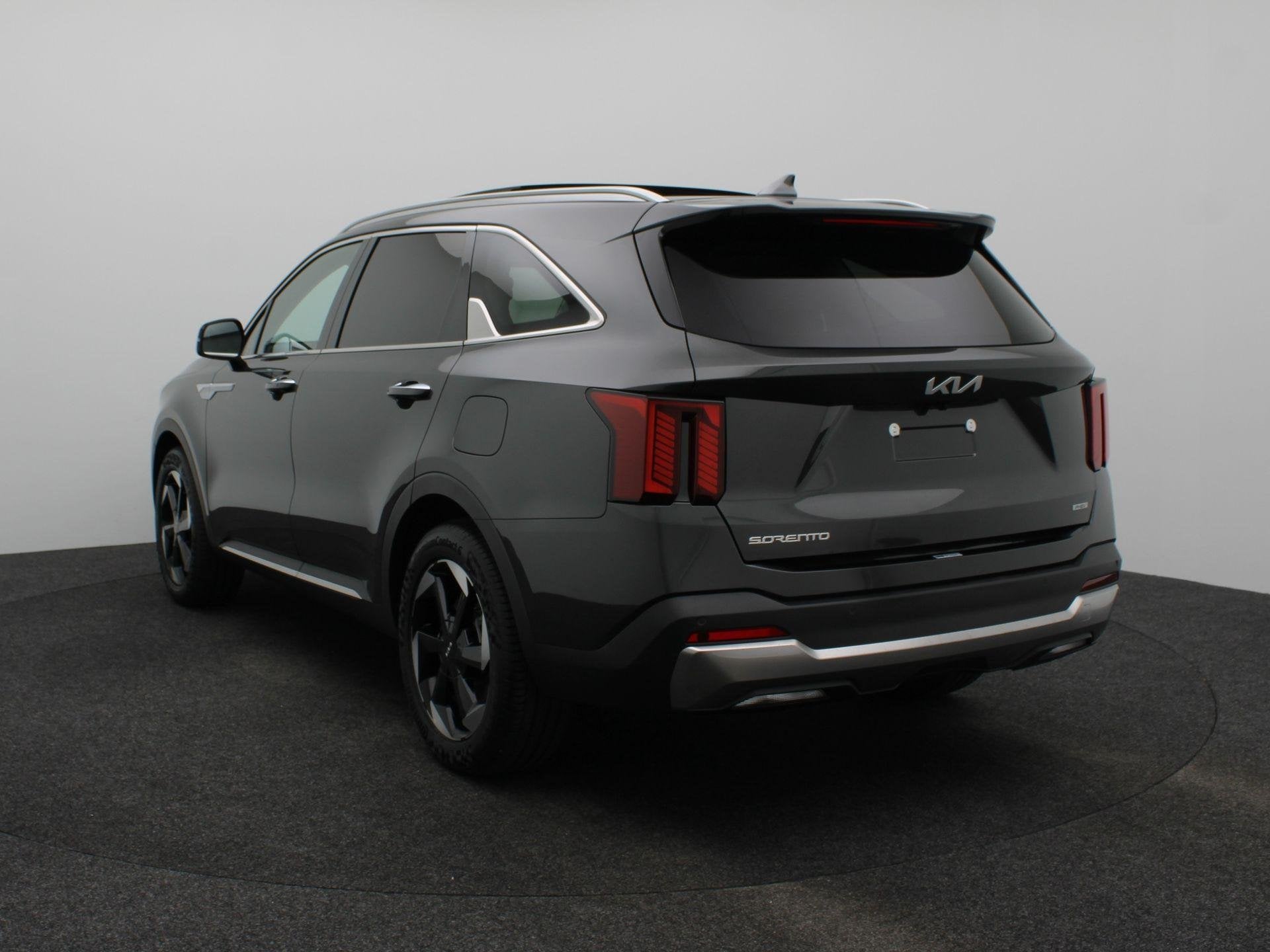 Kia Sorento 1.6 T-GDi Plug-in Hybrid 4WD DynamicPlusLine 7p, Automaat, 14 kWh, 4 cilinders, 7 stoelen