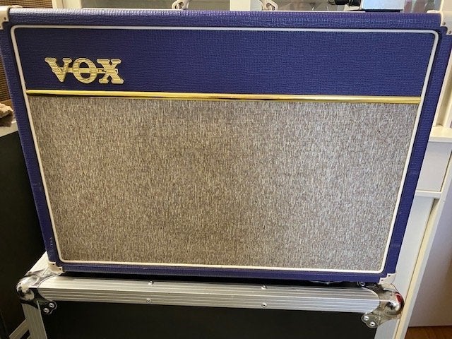 z,g,a,n gitaar versterker 15 wat kleur paars. VOX, Ophalen, Zo goed als nieuw, Gitaar, Minder dan 50 watt