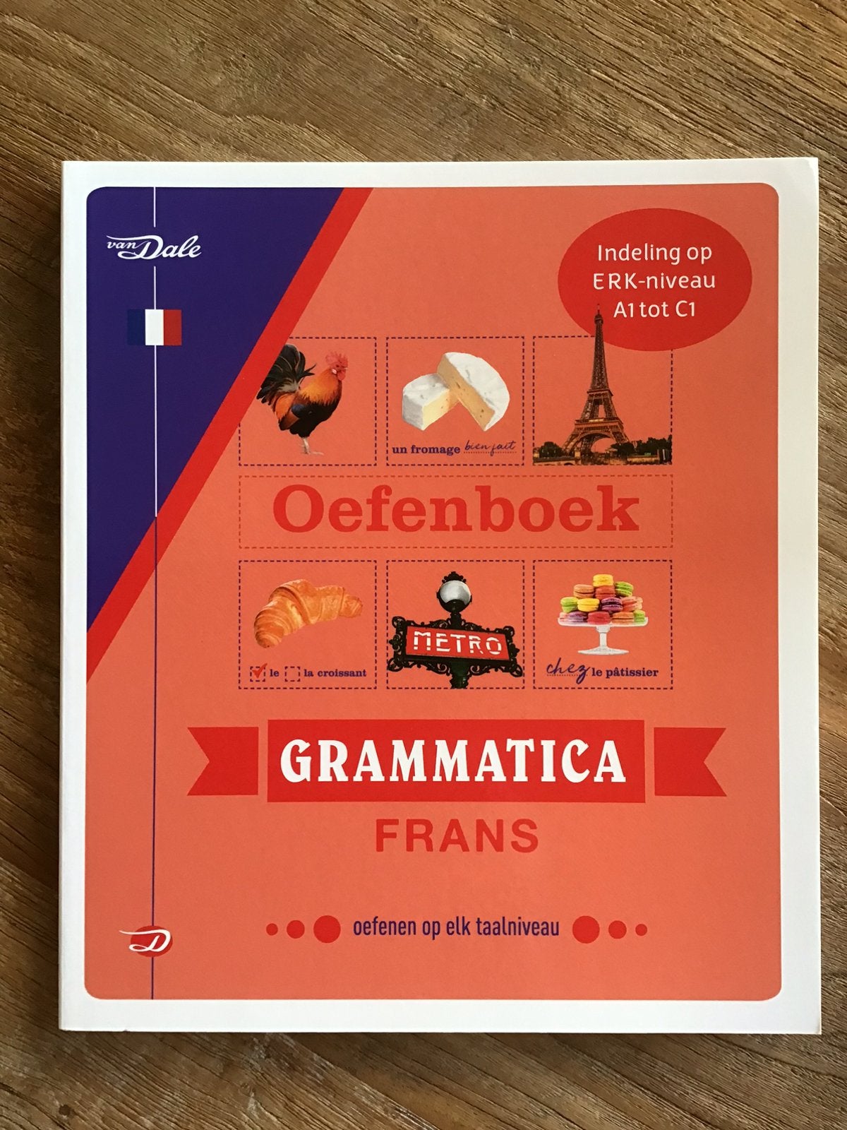 Emmanuelle Favreau - Van Dale Oefenboek grammatica Frans, Verzenden, Zo goed als nieuw, Emmanuelle Favreau