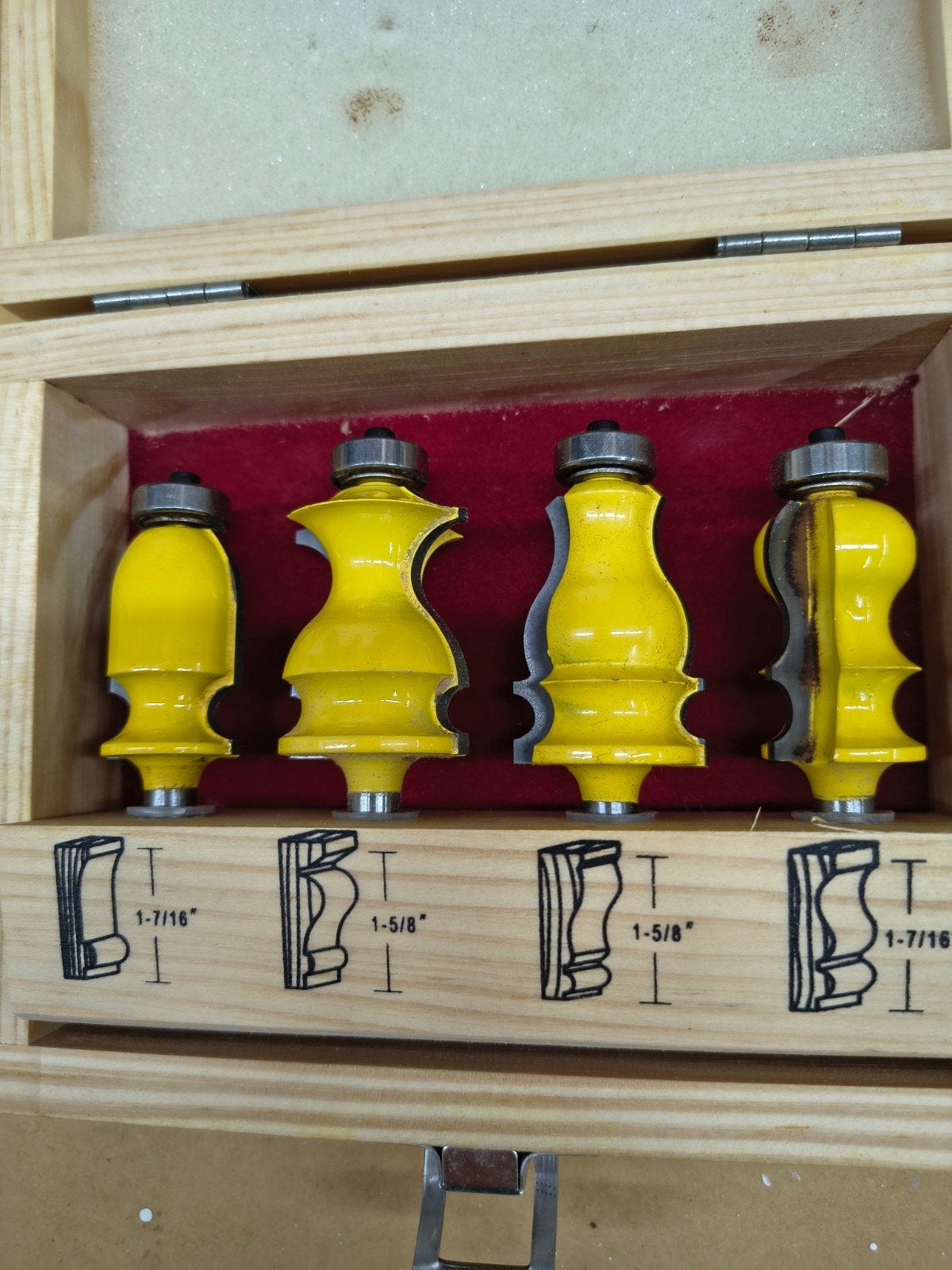 Set van 4 bovenfrezen voor houtbewerking, Gebruikt, Onbekend, Ophalen of Verzenden, Bovenfrees