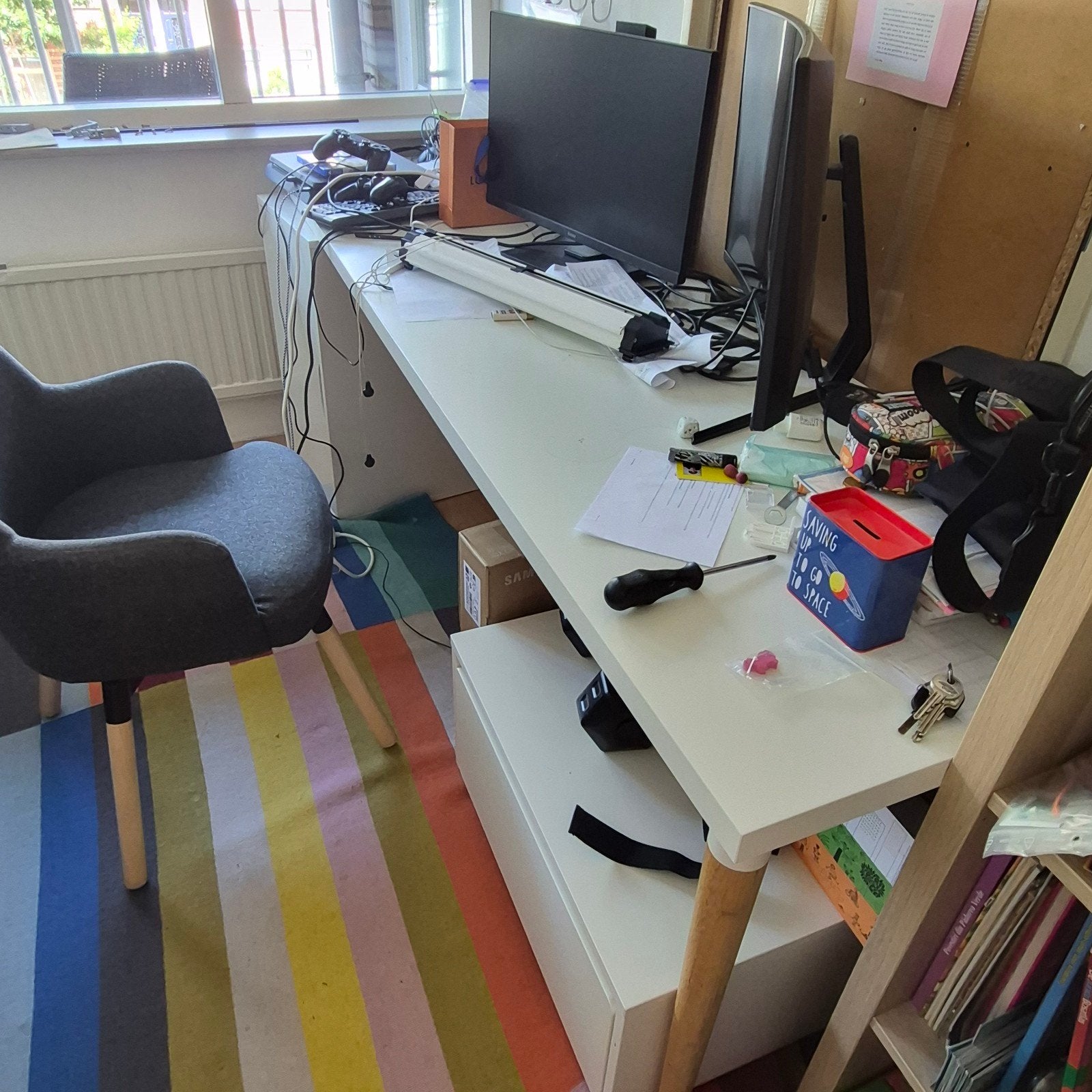 IKEA Bureau 60x200cm in goede staat, Ophalen, Gebruikt, Spaanplaat of MDF, IKEA