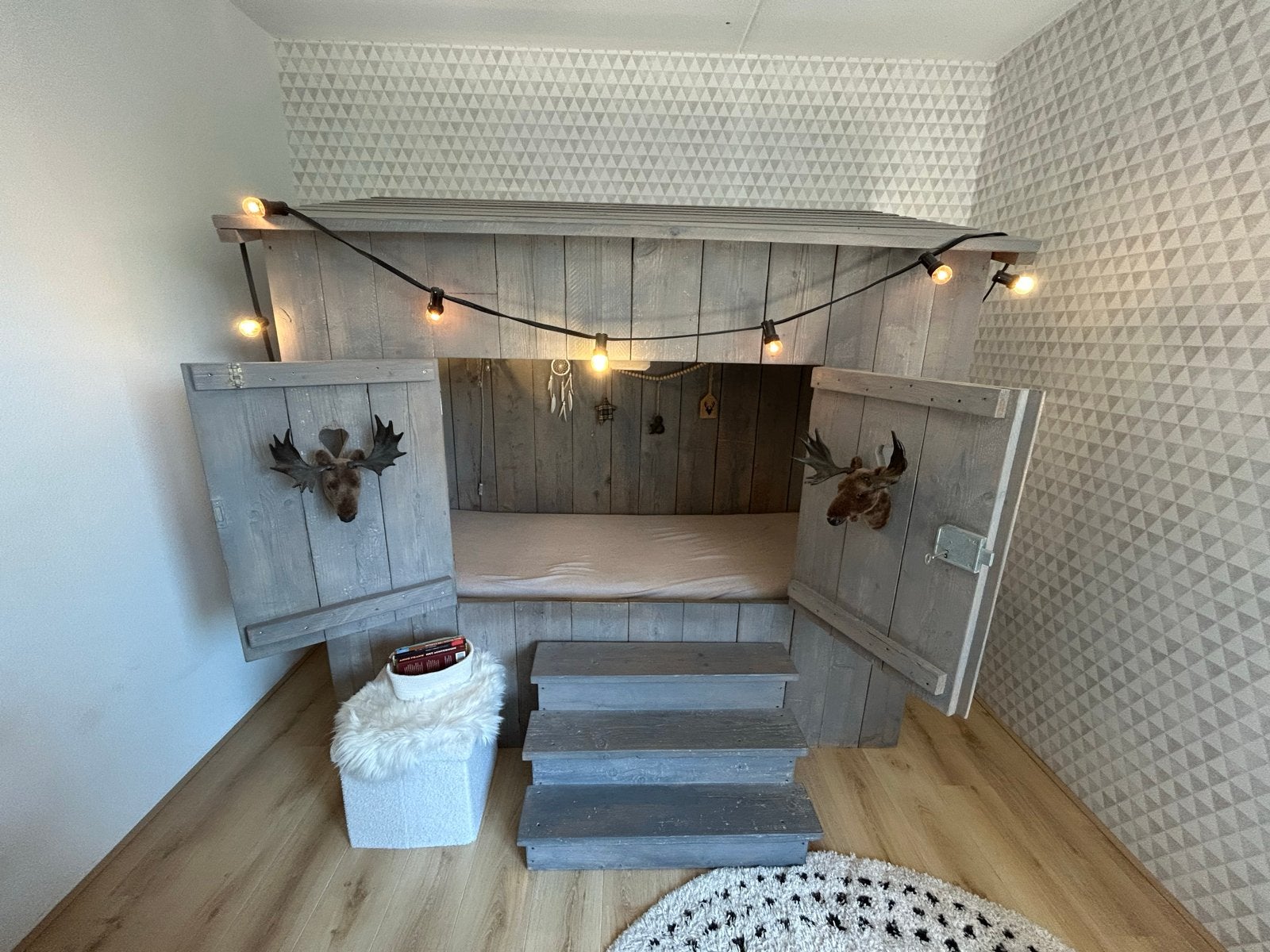 Bedstee Steigerhout Grijs met Kledingkast - Compleet Set, Ophalen, Gebruikt, 70 tot 85 cm, Hoogslaper of Stapelbed