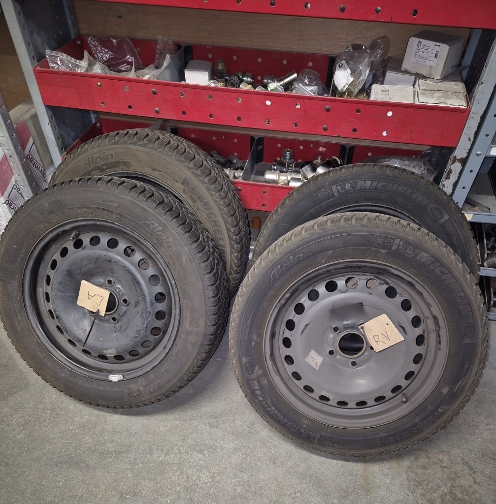 Michelin winterbanden Alpin, Ophalen, Gebruikt, 16 inch, Banden en Velgen