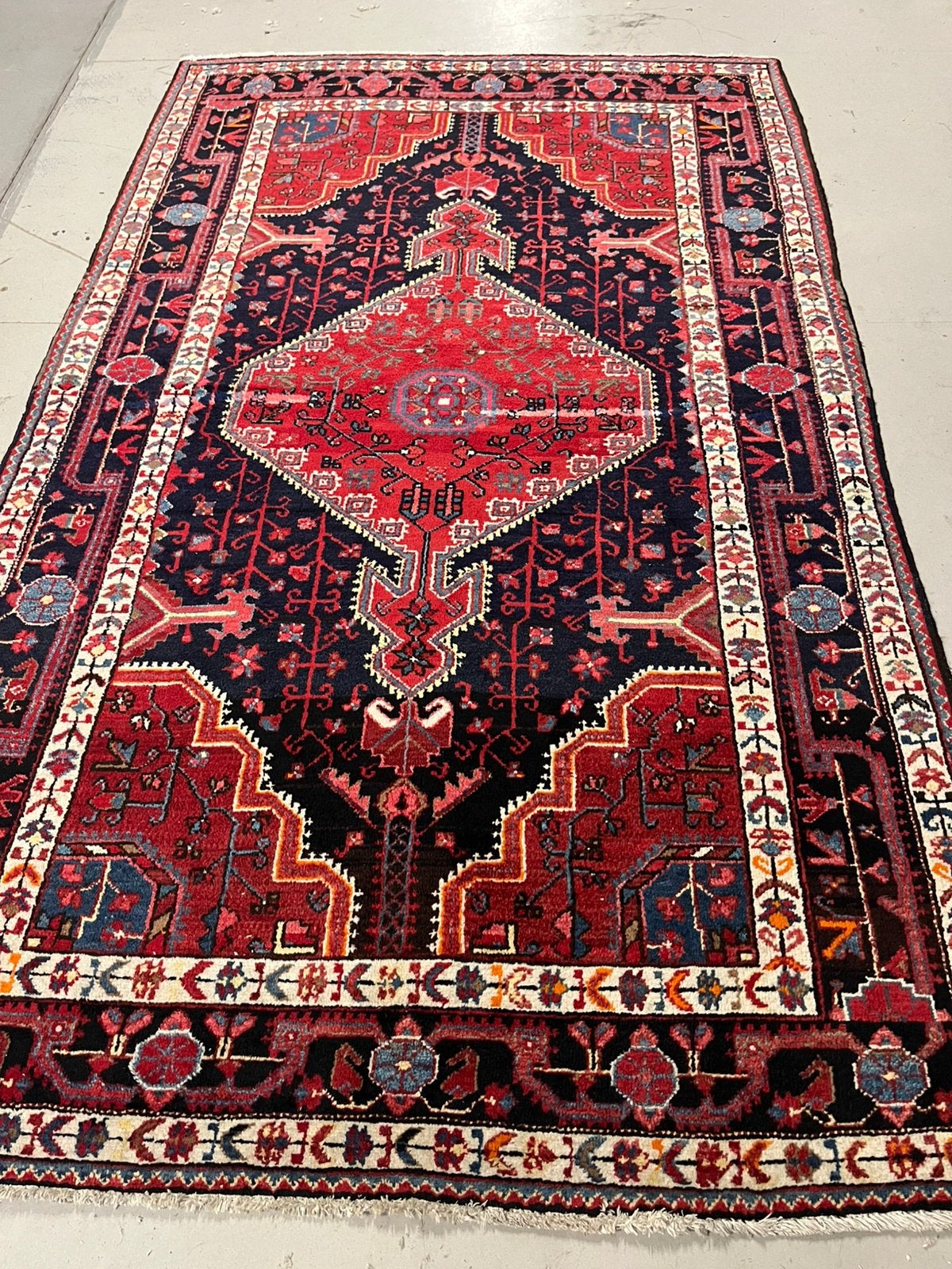 Perzische tapijt handgemaakte iran 240x145,, Ophalen, 100 tot 150 cm, Crème, 200 cm of meer
