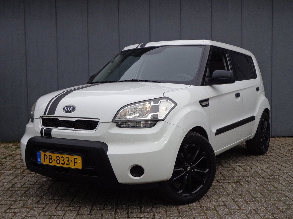 Kia Soul 1.6 X-pect Cool Onderhoud aanwezig,APK:5-3-2027, 1591 cc, 4 cilinders, Bedrijf, Handgeschakeld