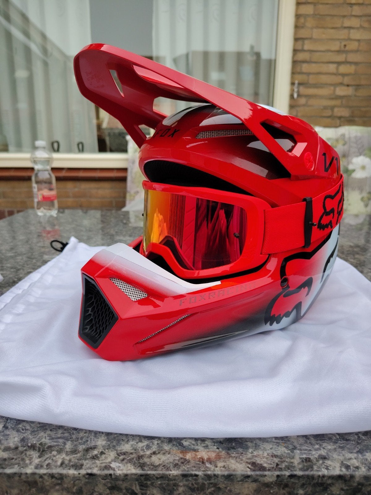 Fox V1 Offroadhelm Rood - Maat S, Overige merken, Ophalen of Verzenden, Nieuw zonder kaartje, S