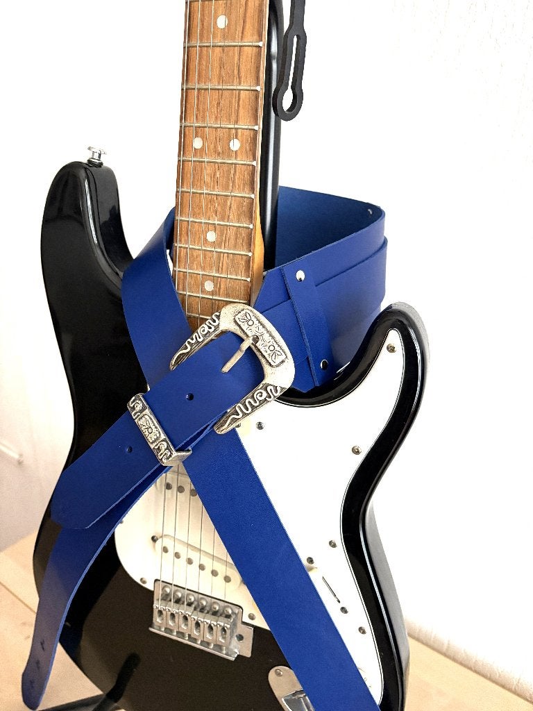 Gitaarband GB022f-GB022g Tuigleer jeansblauw 118-162 cm lang, Verzenden, Nieuw, Akoestische gitaar