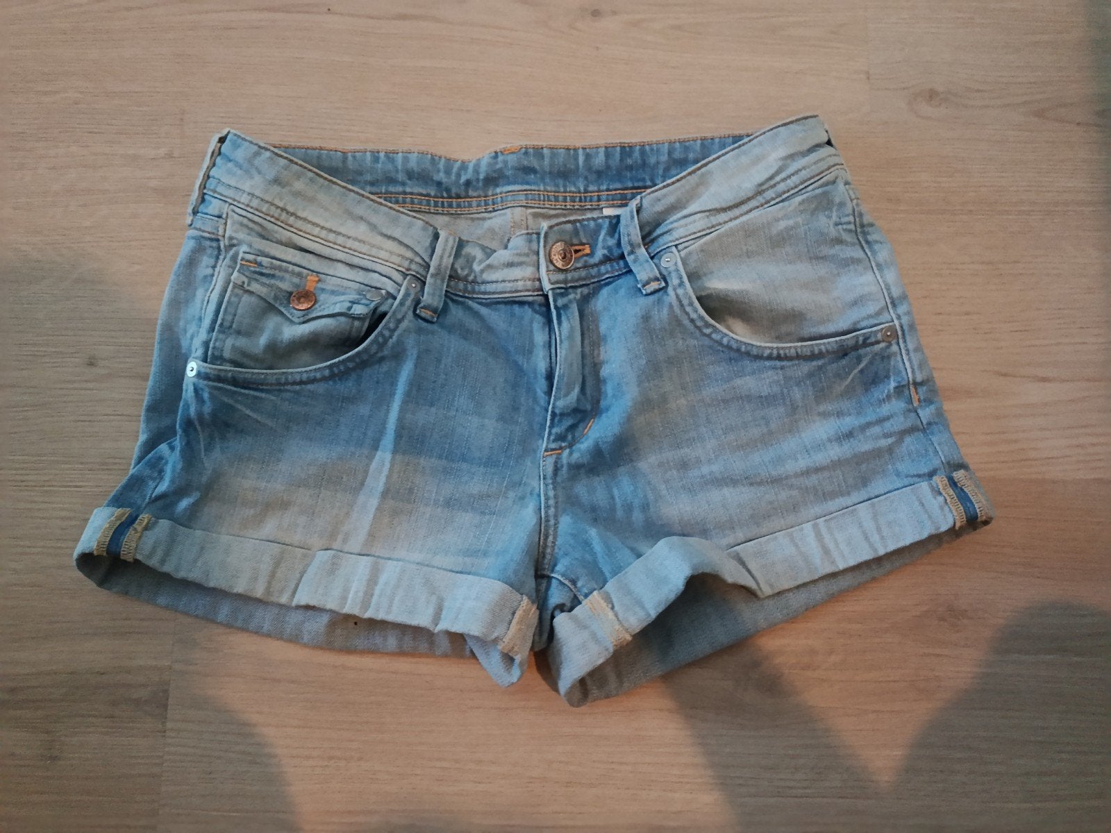 2 Dames Korte Broeken: LTB (M) & H&M (Maat 40), Maat 38/40 (M), LTB, H&M, Kort, Blauw