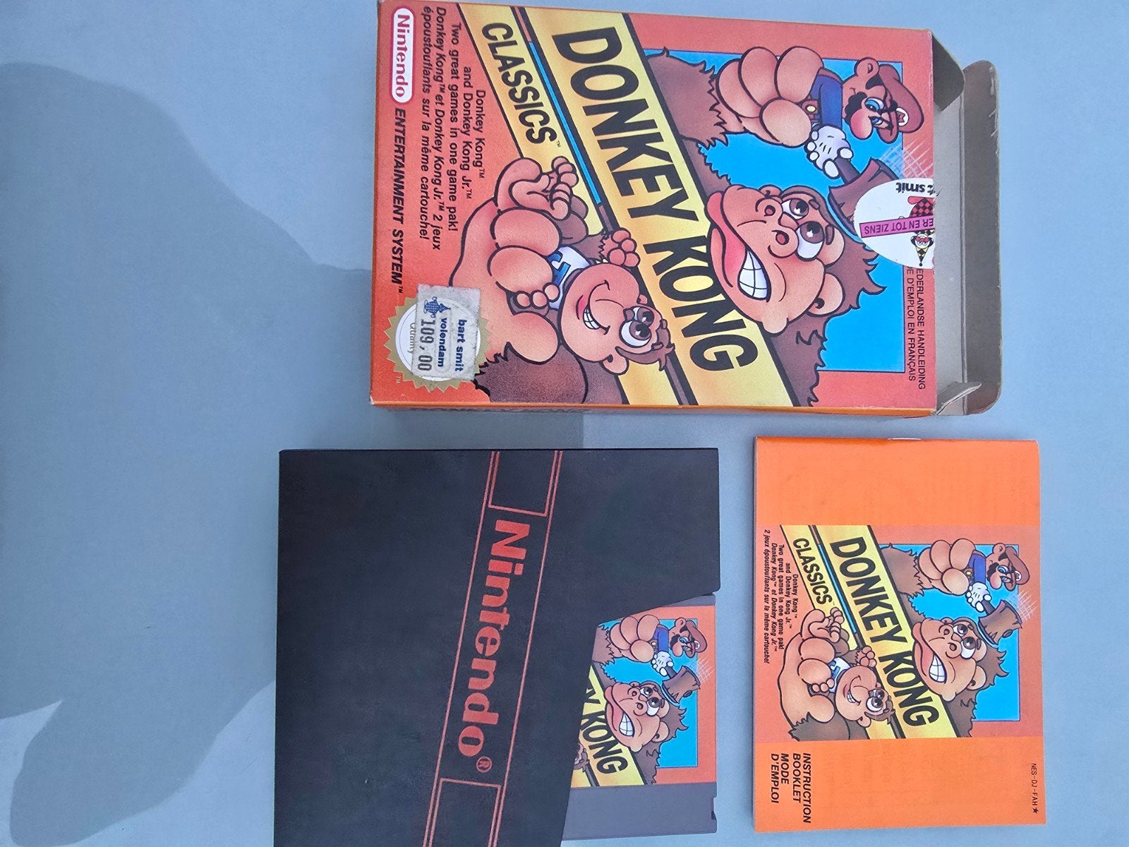Donkey Kong Classics NES - Compleet met doos en handleiding, Spelcomputers en Games, Games | Nintendo NES, Gebruikt, 1 speler