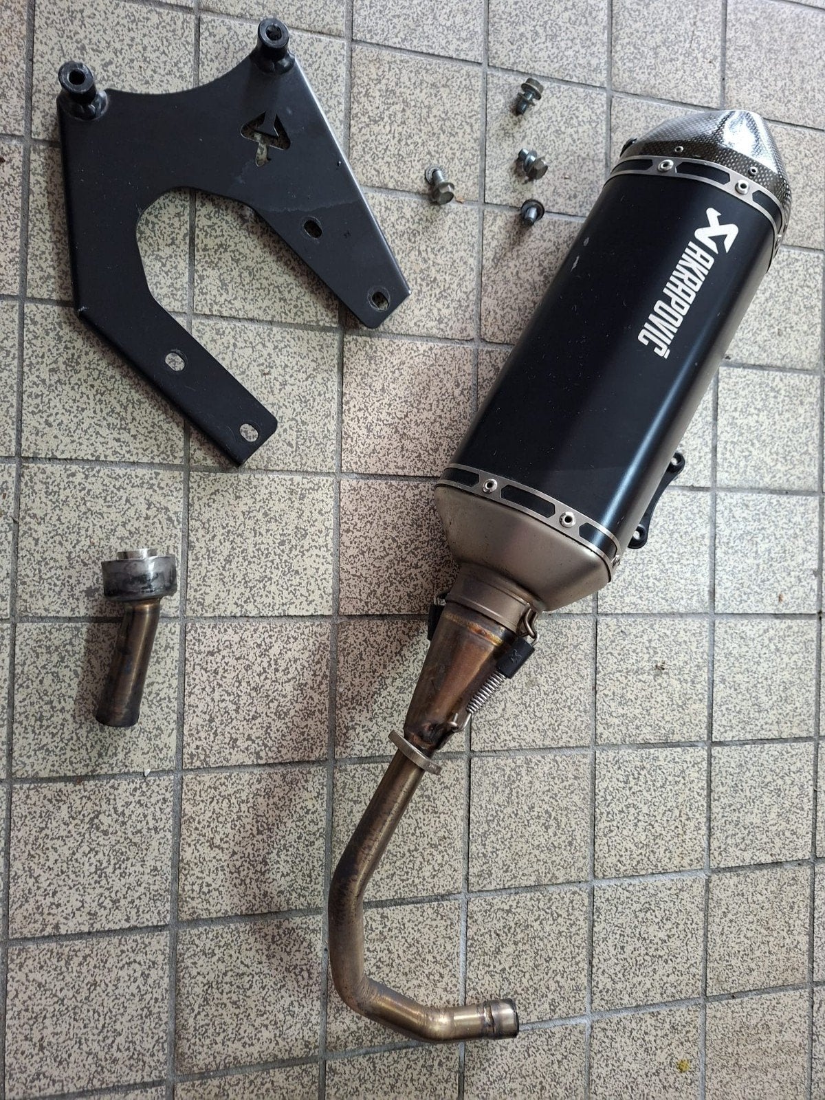 Akrapovic uitlaat voor Vespa 4T 2v 50cc (gebruikt), Ophalen of Verzenden, Gebruikt, Uitlaat, Vespa