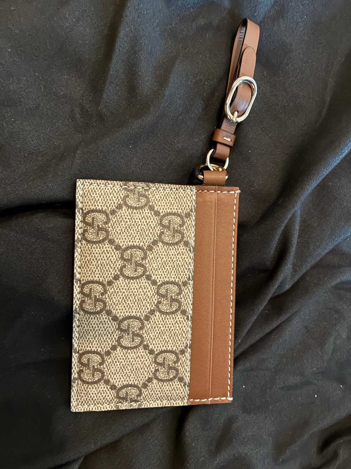 Gucci GG Supreme Cardhouder met Sleutelhanger/Polsband, Bruin, Zo goed als nieuw, Leer, Ophalen