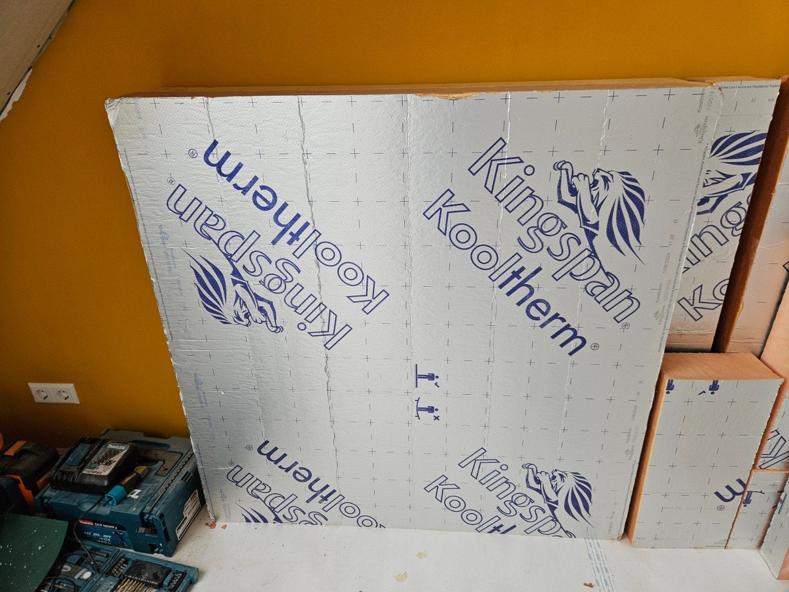 2x 120x120cm Resol plaat (12cm dik) - Kingspan, Ophalen, Overige materialen, 12 cm of meer, Zo goed als nieuw