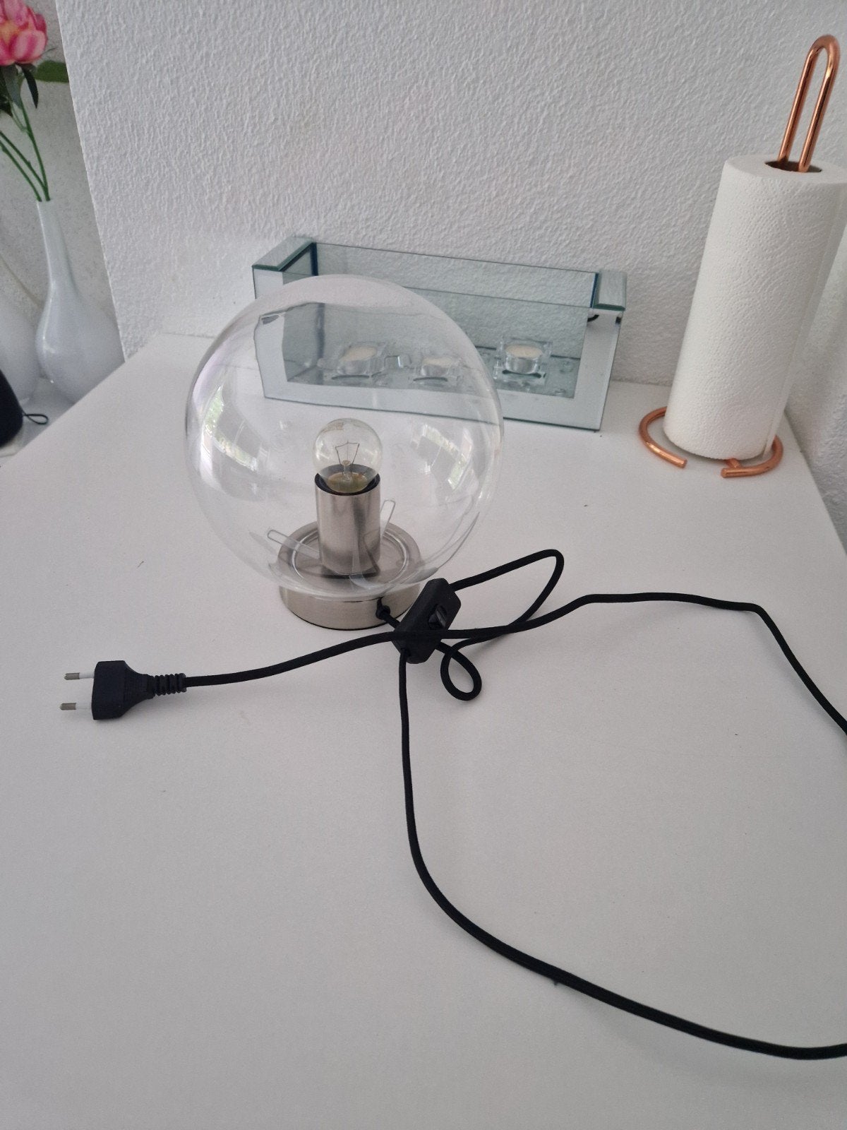 Moderne glazen tafellamp met schakelaar, Huis en Inrichting, Overige merken, Met schakelaar, E14 (klein), Ophalen of Verzenden