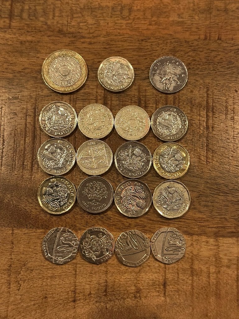 Te koop aangeboden: 15,90 Engelse ponden, Ophalen, Overige landen, Losse munt