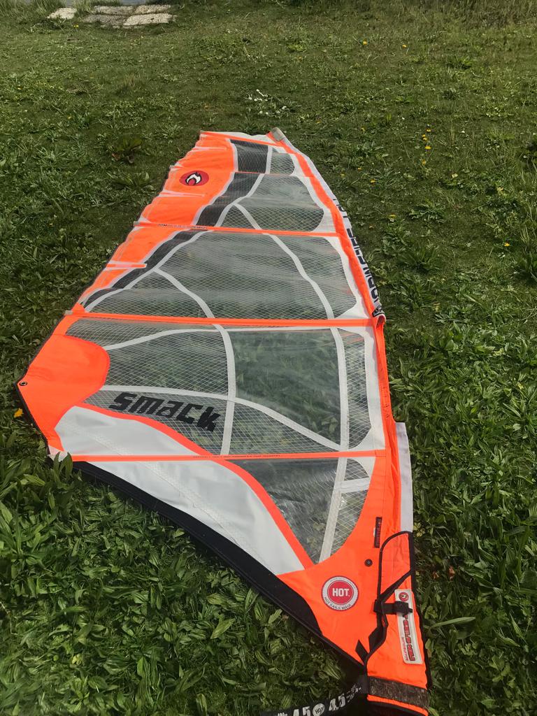 Hotsails Smack powerwave 4.5, Watersport en Boten, Windsurfen, Ophalen, Gebruikt, Zeil