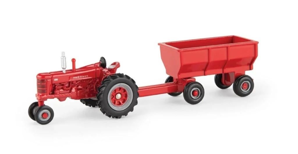 Farmall 400 with Flarebox Wagon, Ophalen of Verzenden, Nieuw, Tractor of Landbouw