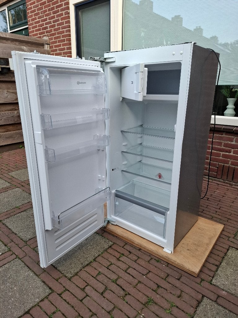 koelkast inbouw, Ophalen, 120 tot 140 cm, 200 liter of meer, Zo goed als nieuw