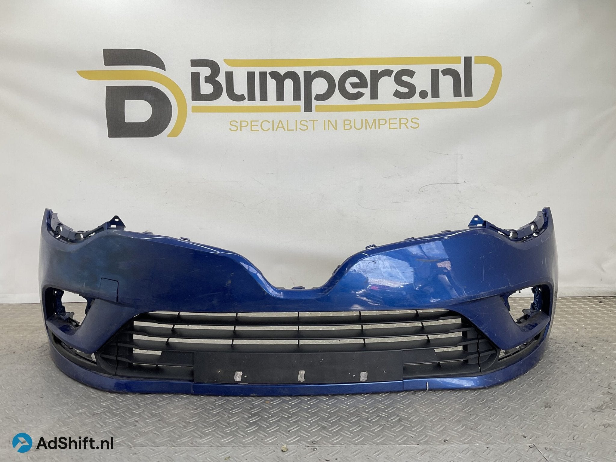 Bumper Renault Clio 4 Facelift 16-19 620221630R Voorbumper F, Auto-onderdelen, Carrosserie en Plaatwerk, Bumper