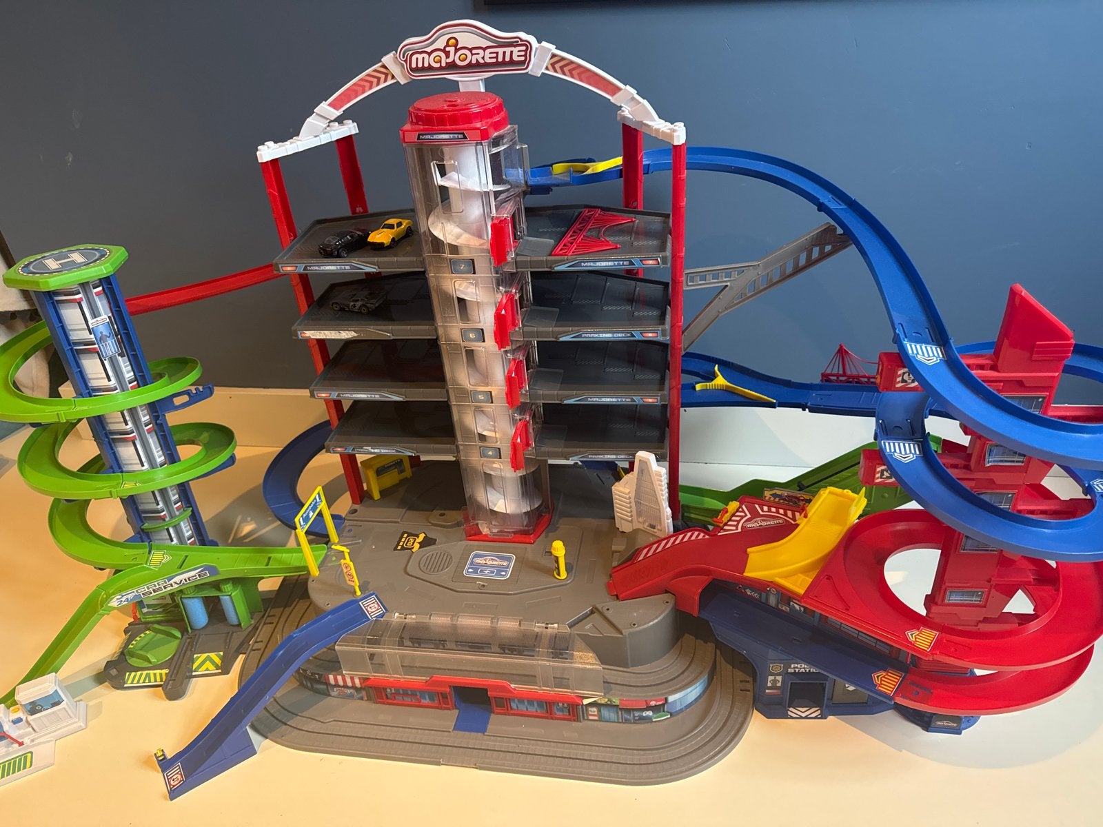 Majorette Super City Garage - Grote Parkeergarage, Ophalen, Gebruikt