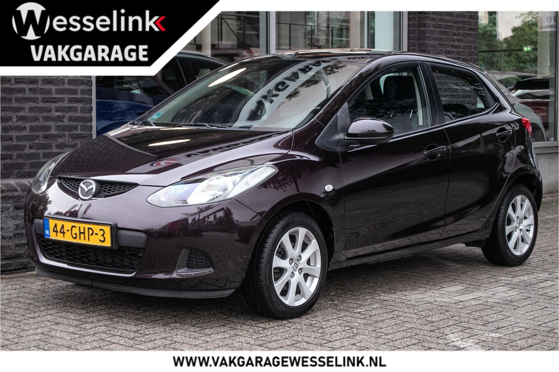 Mazda 2 1.3 S-VT Touring - Airco | Stoelverw | Lichtmetaal |, Voorwielaandrijving, Stof, Gebruikt, 31 €/maand
