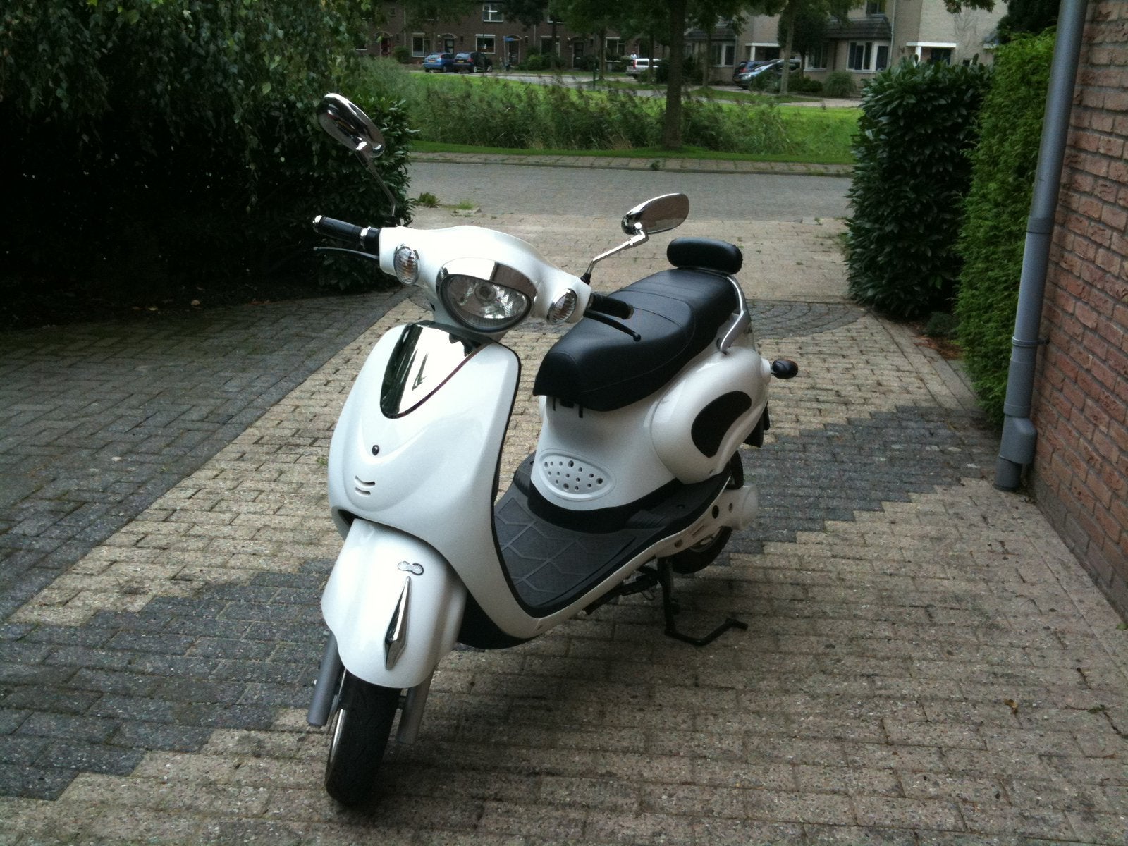 Novox elektrische snorscooter – opknapper – accu defect, Fietsen en Brommers, Ophalen of Verzenden, Gebruikt