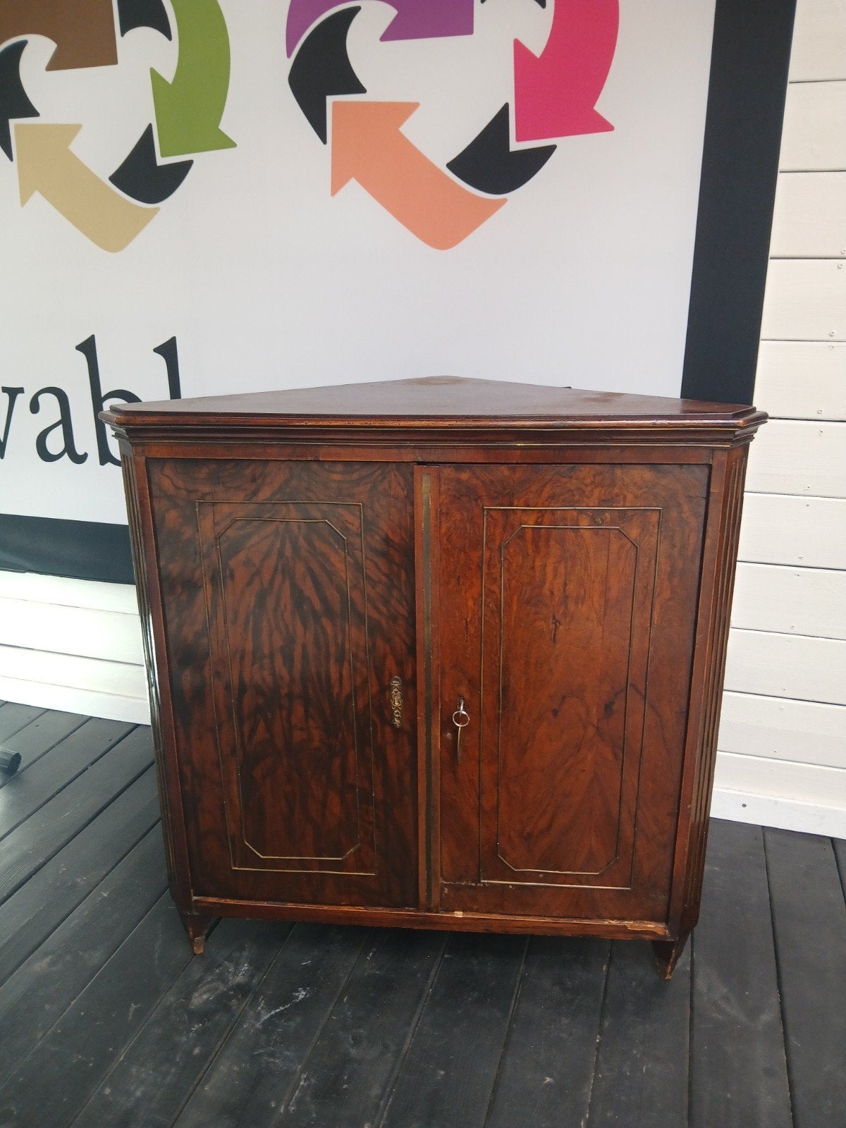 Vintage Hoek Kastje - Functioneel en Charmant, Antiek en Kunst, Ophalen