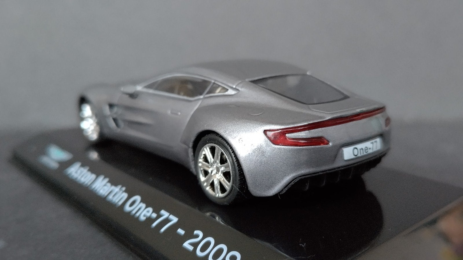 Aston Martin One 77 1:43 Altaya ixo Pol, Overige merken, Auto, ., Nieuw
