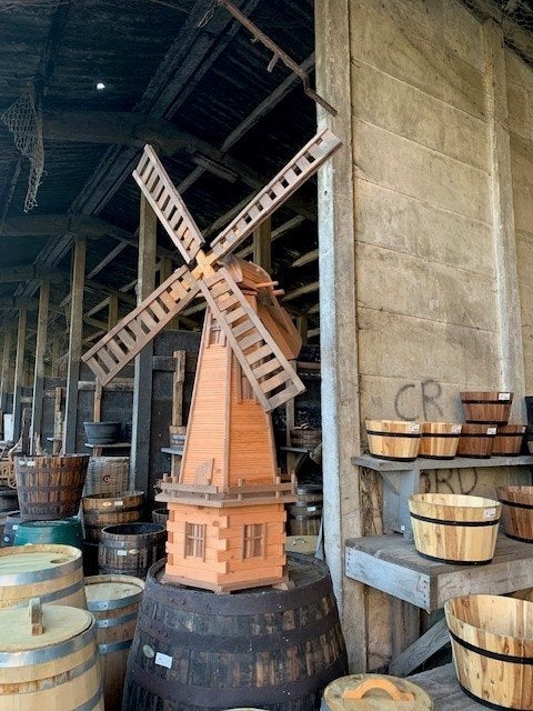 Decoratieve houten Molen (windmolen) - Tuinornament