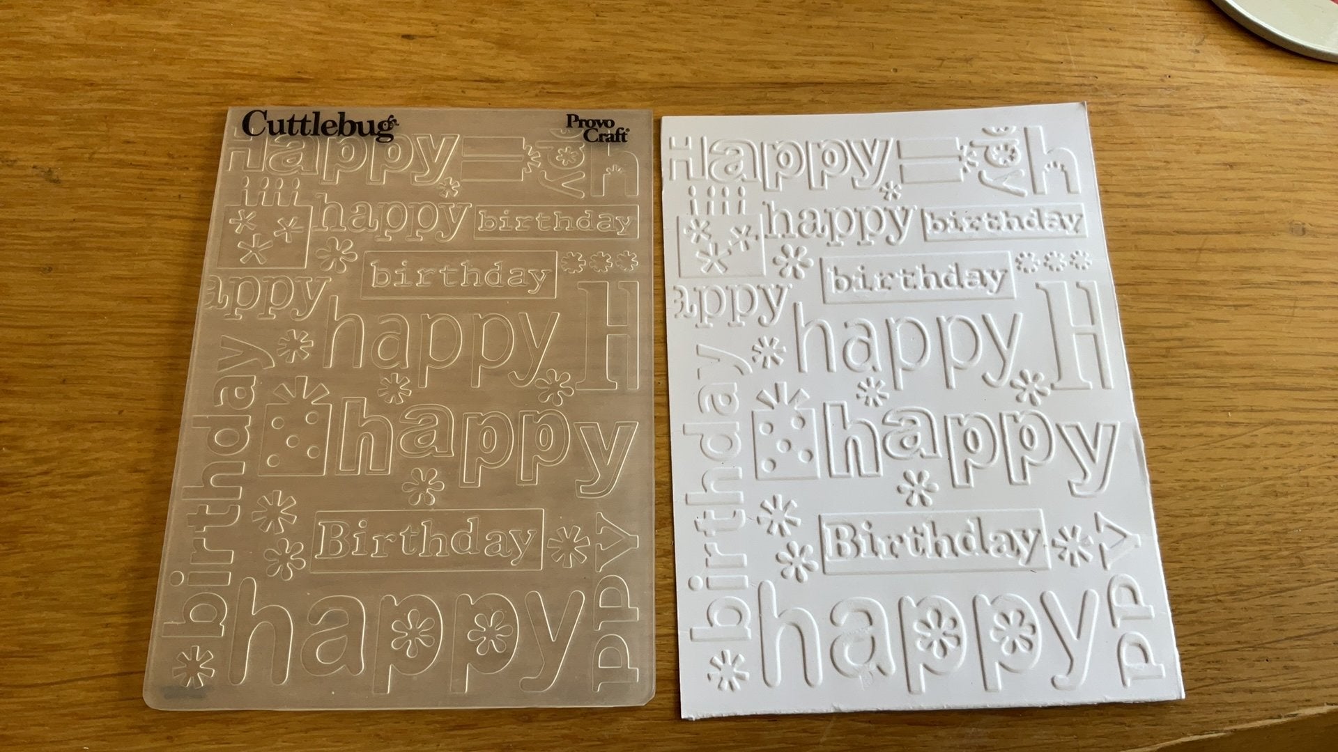 Embossingmal 10x15 cm Happy birthday E192, Hobby en Vrije tijd, Ophalen of Verzenden, Zo goed als nieuw, Pons of Mal
