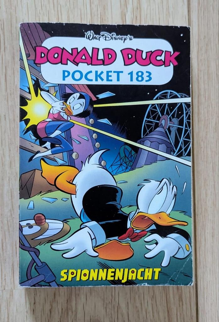 Donald Duck Pocket 183 Spionnenjacht, Eén stripboek, Ophalen of Verzenden, Gelezen