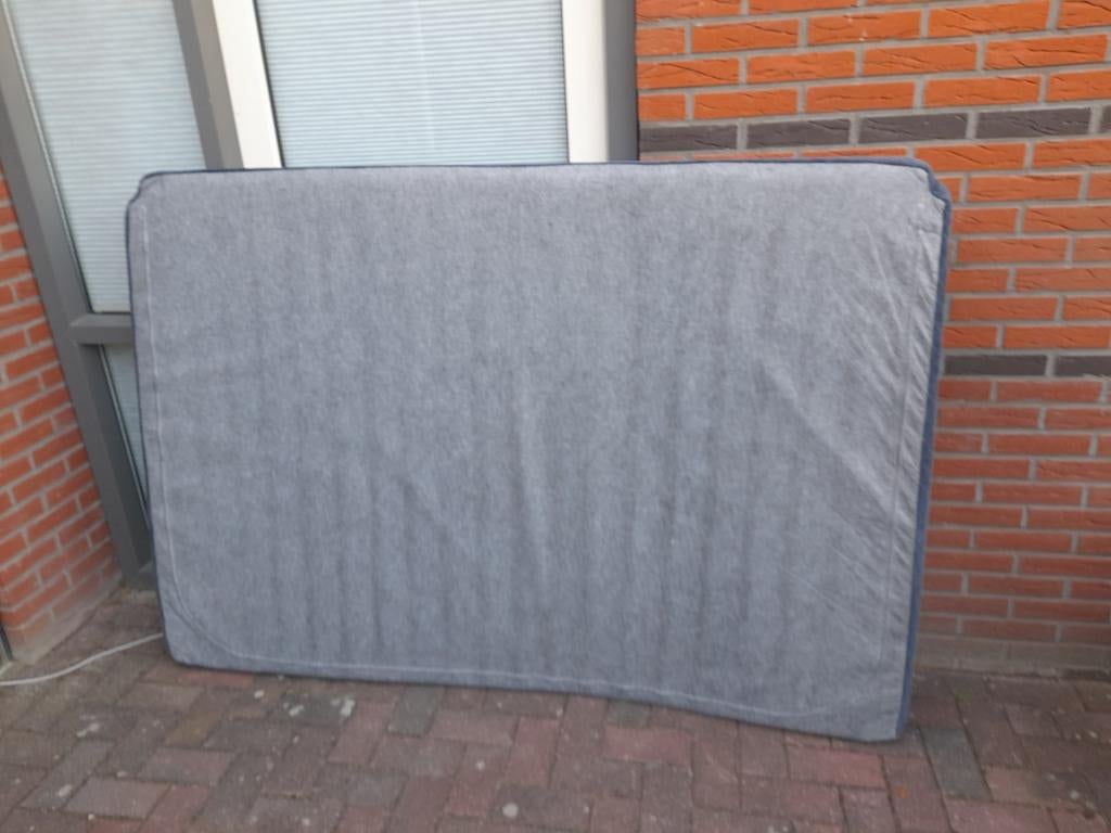 Matras 190x130 gratis, Huis en Inrichting, Ophalen, Eenpersoons