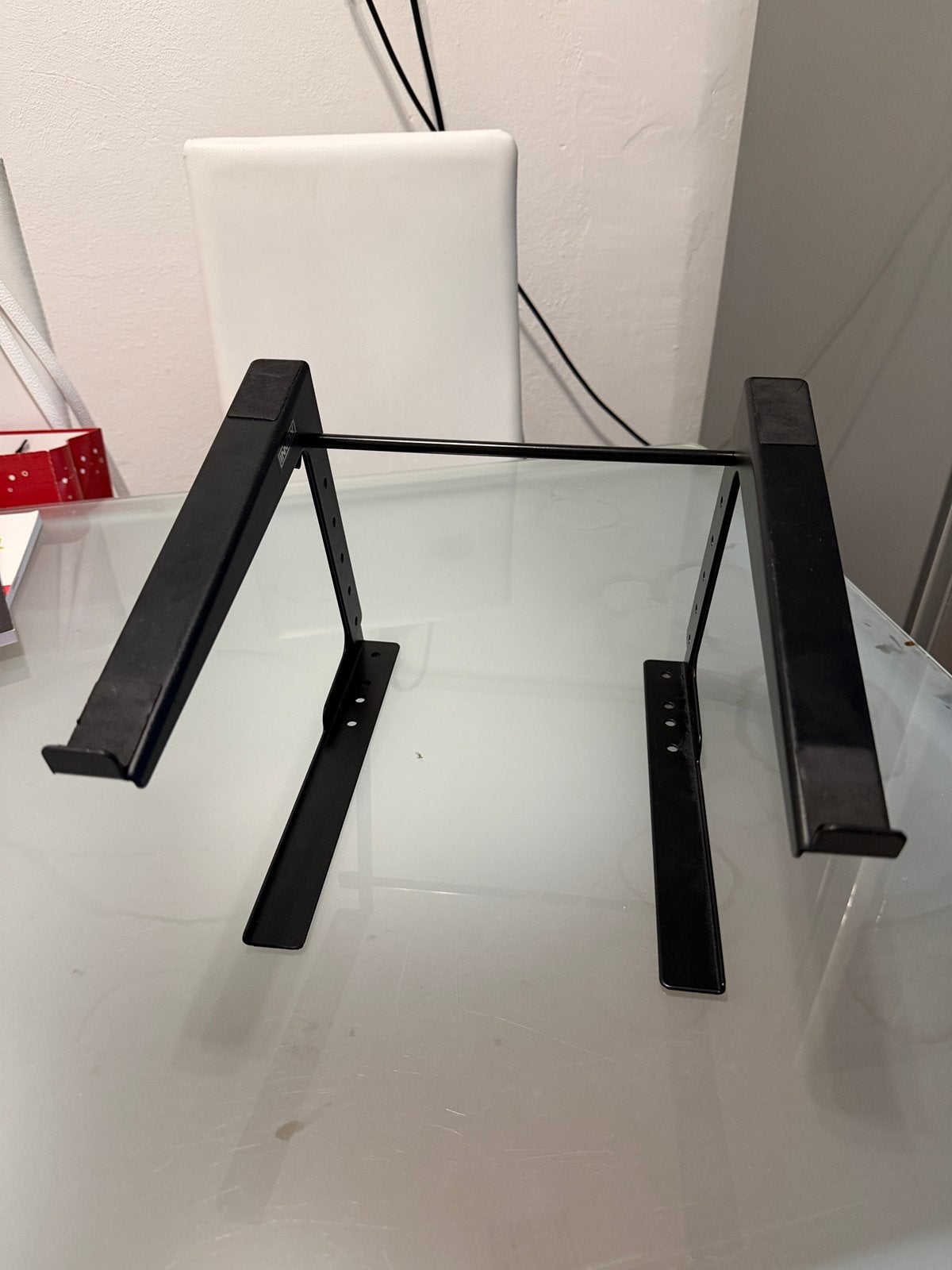 Verstelbaar laptopstandaard, Ophalen of Verzenden, Zo goed als nieuw