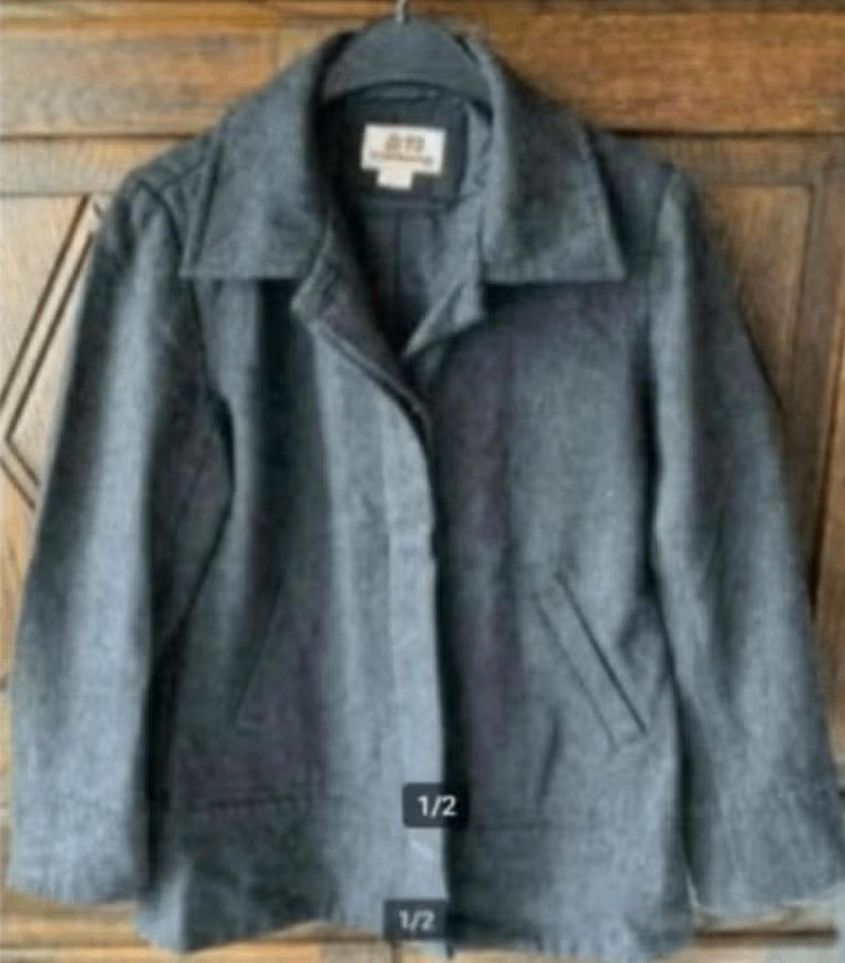 Grijs-zwart colbert, damescolbert, zomerjas; Billabong; 10, Ophalen of Verzenden, Zo goed als nieuw, Maat 36 (S), Grijs