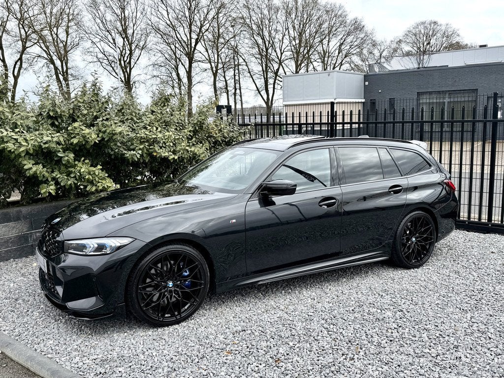 BMW 3 Serie Touring M340i xDrive Pano|Leer|LED|Camera|Headup, Automaat, Gebruikt, 1770 kg, Met garantie (alle)