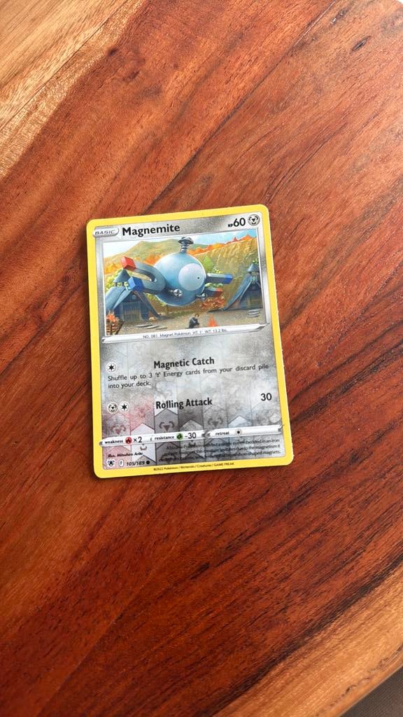Magnemite 105/189 Reverse Holo, Verzenden, Zo goed als nieuw, Losse kaart