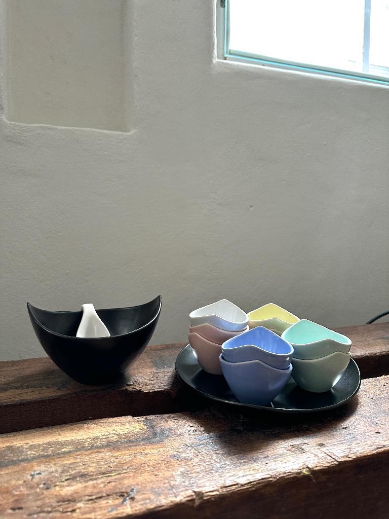Vintage Dutch design keramiek pindaset De Driehoek Huizen, Ophalen