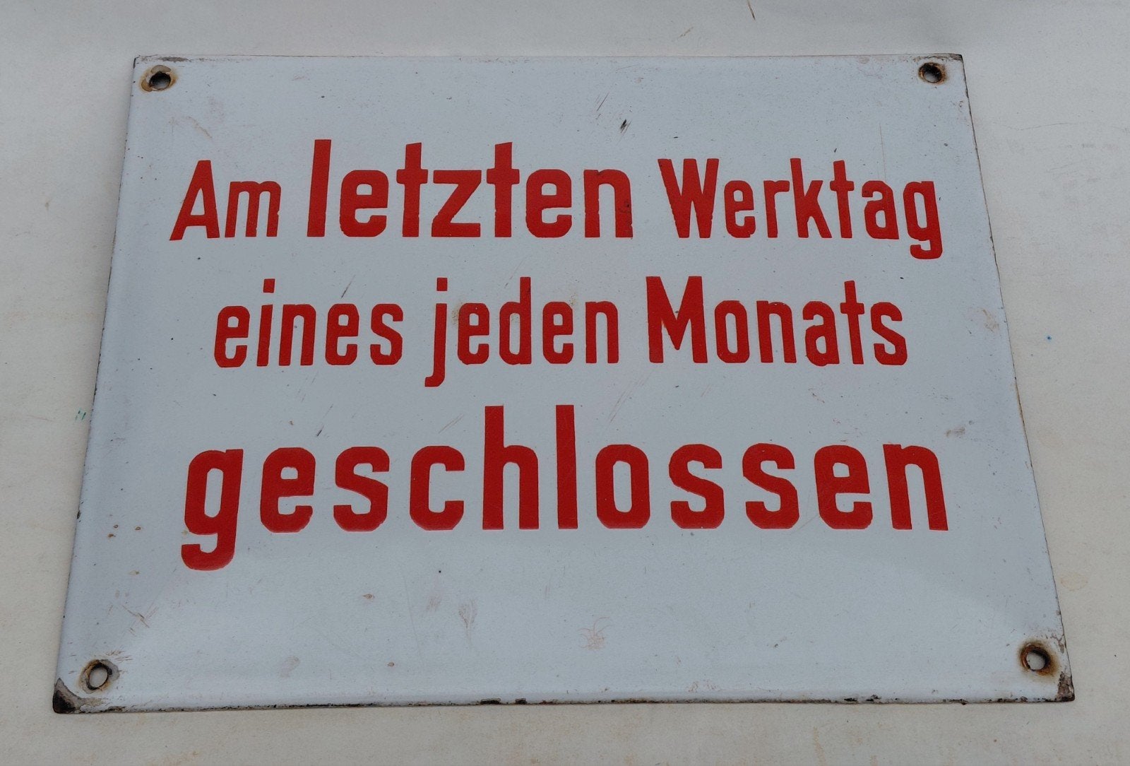 Duits emaille bord, Ophalen of Verzenden