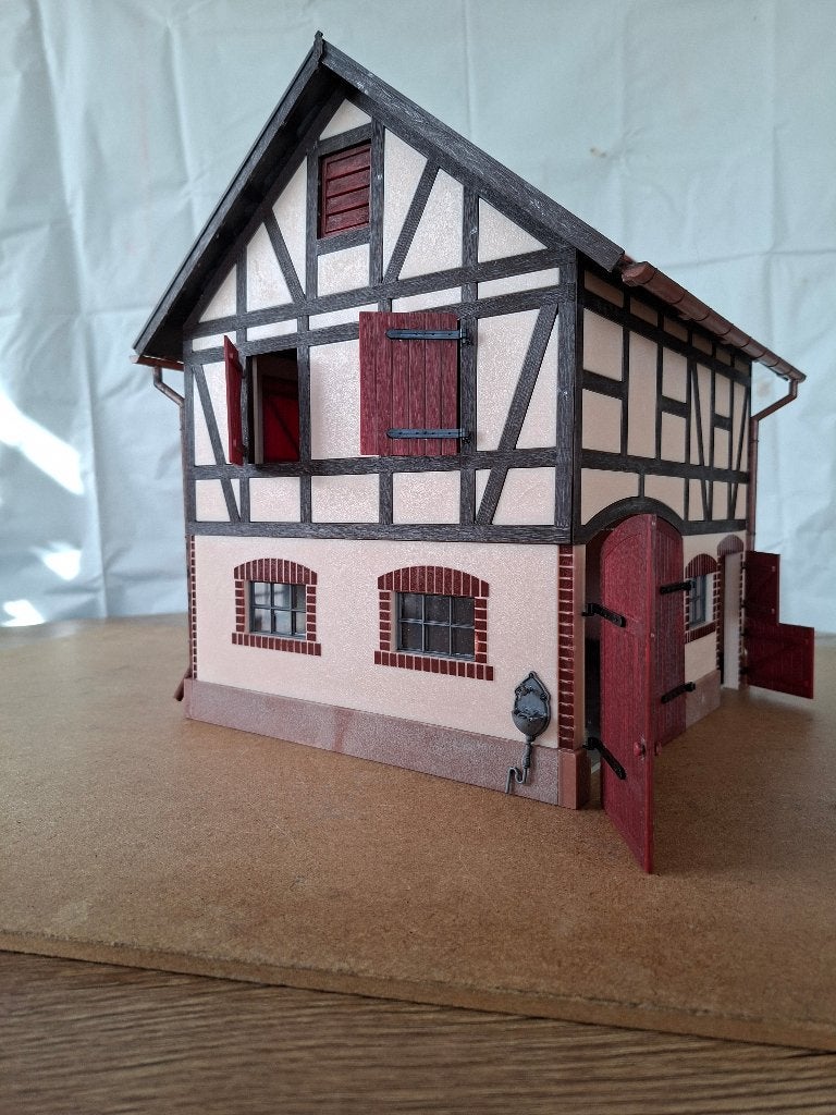 POLA G STAL 331727 GEBOUWD, Hobby en Vrije tijd, Modeltreinen | H0, Gelijkstroom of Wisselstroom, Brug, Tunnel of Gebouw, Zo goed als nieuw