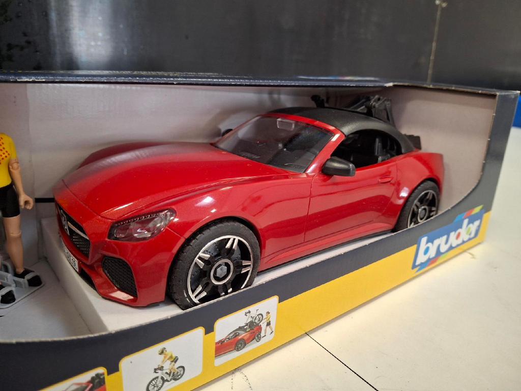 Bruder Roadster met wielrenner, Kinderen en Baby's, Speelgoed | Speelgoedvoertuigen, Ophalen of Verzenden, Nieuw