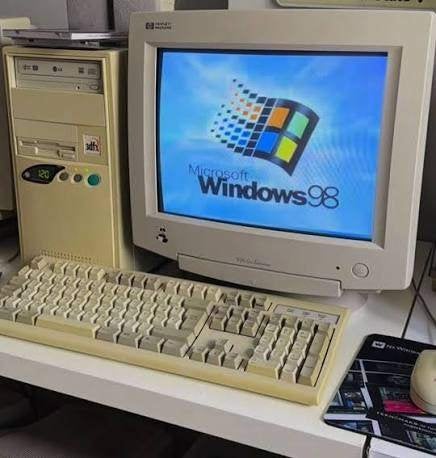 Gezocht: vintage PC met windows 95/98, Computers en Software, Vintage Computers, Ophalen