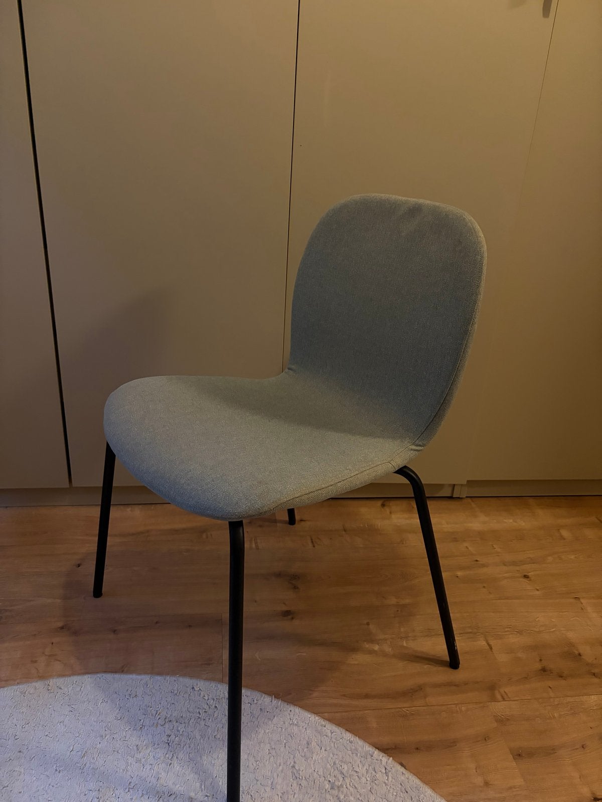 IKEA KARLPETTER stoel - Lichtgroen/Zwart, Huis en Inrichting, Stoelen, Ophalen, Overige kleuren, Zo goed als nieuw, Eén