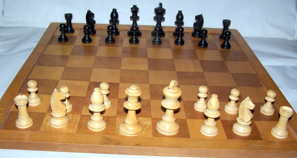 Homas Staunton D schaakspel met schaak/dambord. Nwst., Ophalen of Verzenden, Minder dan 500 stukjes, Zo goed als nieuw, Schaken
