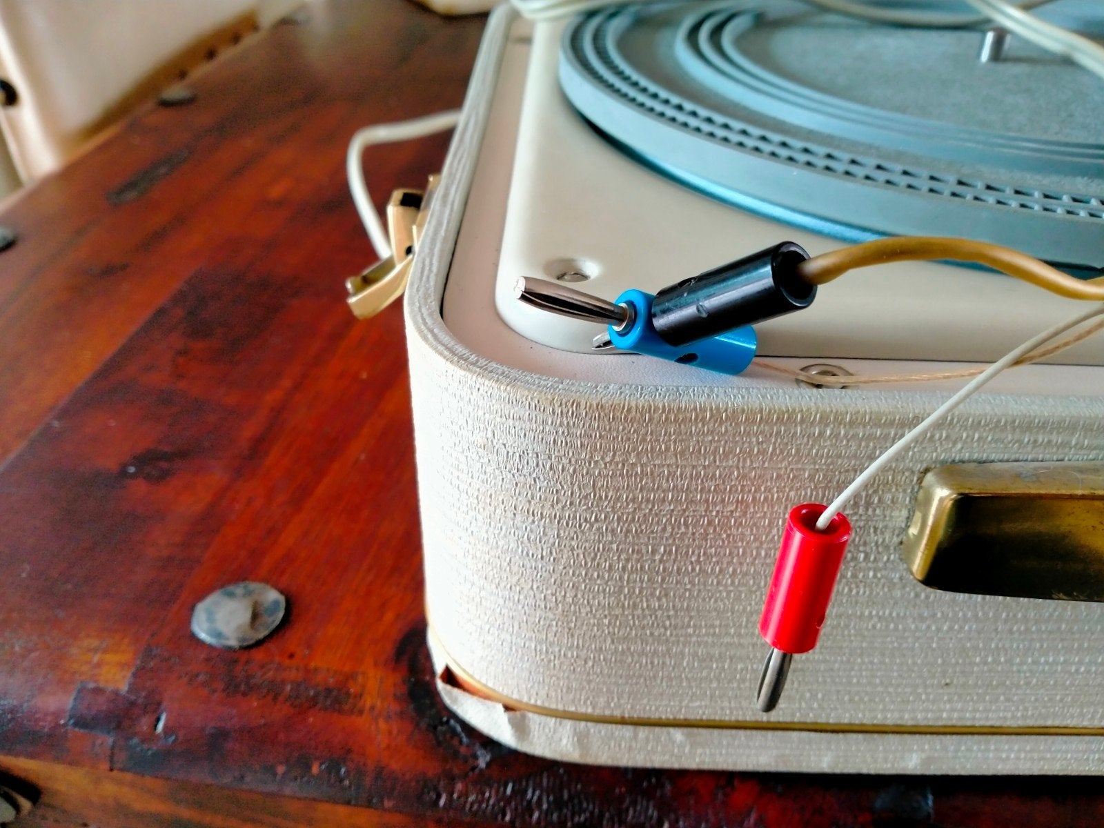 Philips platen speler uit de jaren 50, Ophalen, Motor en Techniek