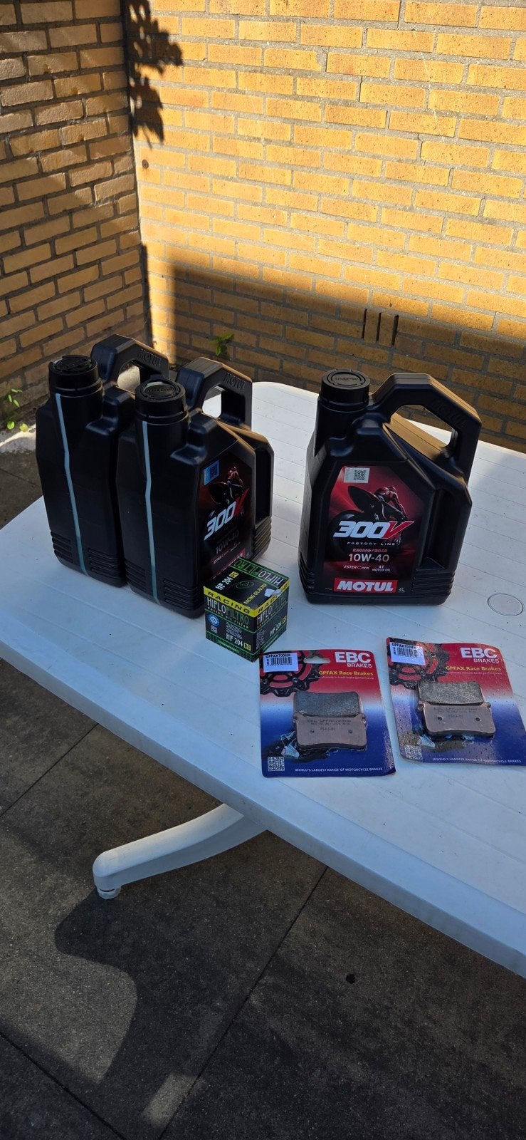 Motorolie, oliefilter en remblokken voor motorfiets, Ophalen of Verzenden, Nieuw