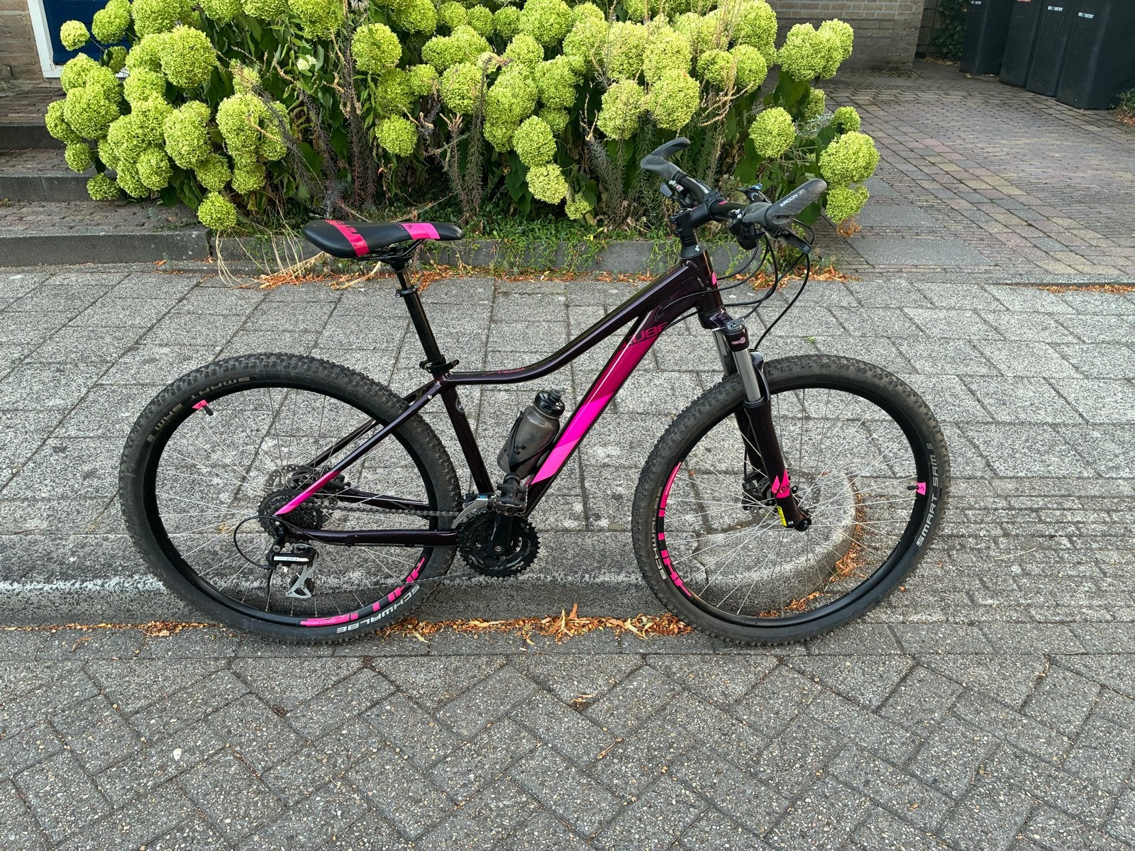 Mountainbike Cube Access 27,5 inch (Womes Series), Hardtail, 49 tot 53 cm, Zo goed als nieuw, Dames