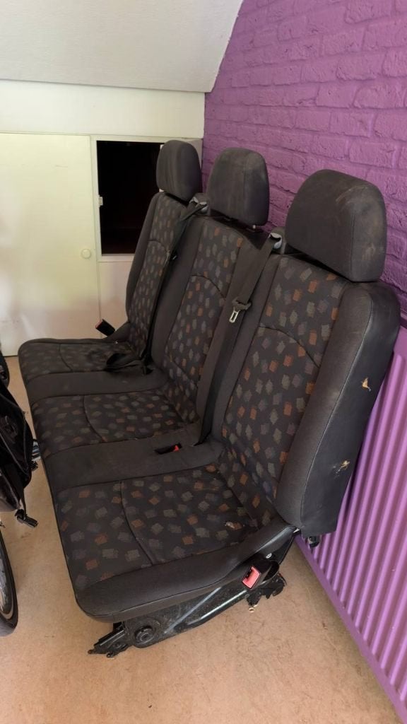 Gratis af te halen – 3 autostoelen, Auto-onderdelen, Interieur en Bekleding, Ophalen, Gebruikt, Mercedes-Benz