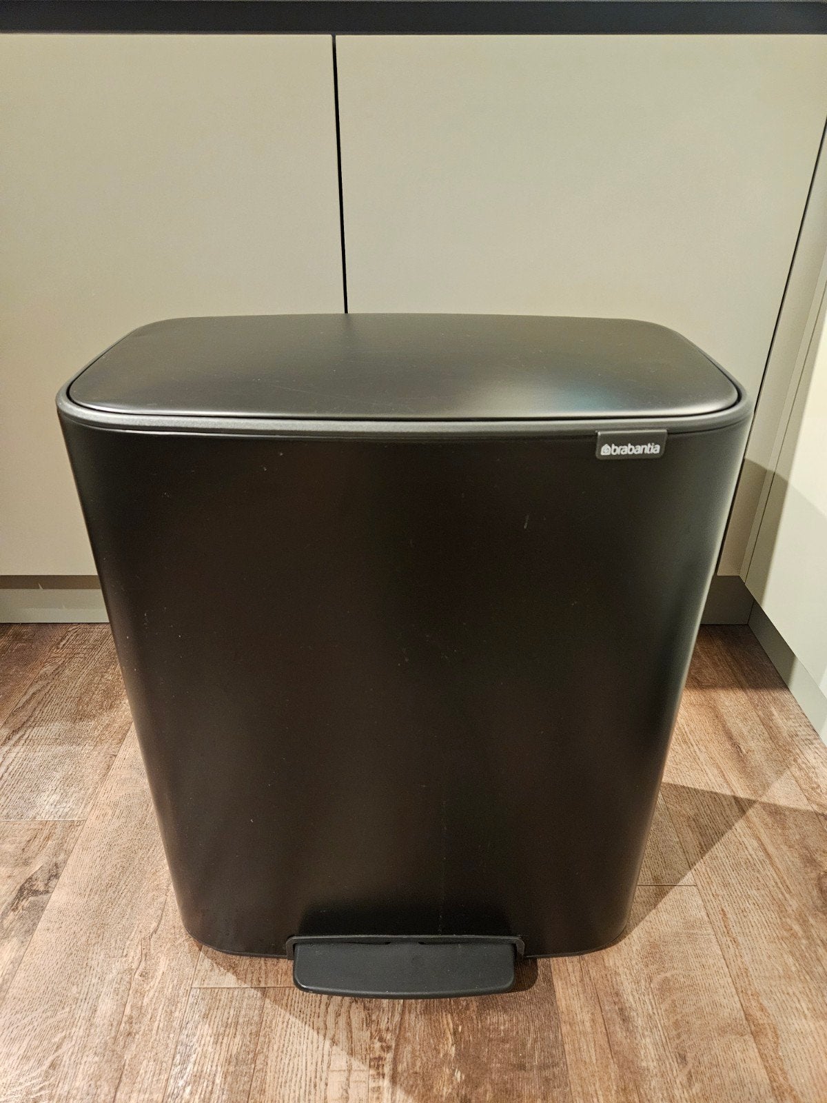 Brabantia Bo Pedaalemmer 2x30L Zwart, Huis en Inrichting, Woonaccessoires | Prullenbakken, Ophalen, Kunststof, Minder dan 50 cm