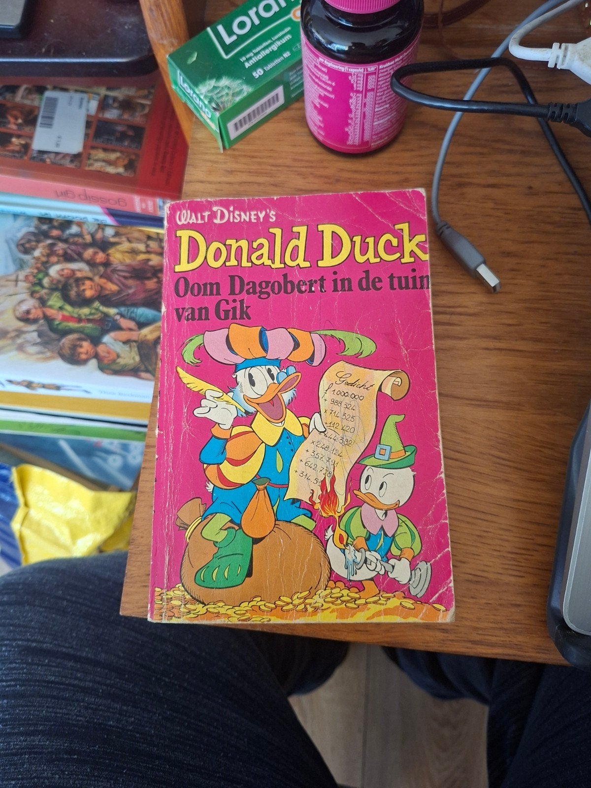 Donald Duck: Oom Dagobert in de tuin van Gik (1975), Gelezen, Walt Disney, Ophalen of Verzenden, Sprookjes